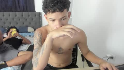 master_boy28 online show from October 2025 09:37:01 PM