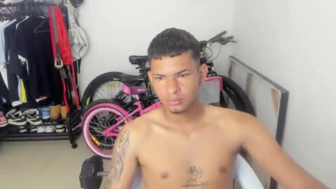 master_boy28 online show from April 2026 05:48:02 PM