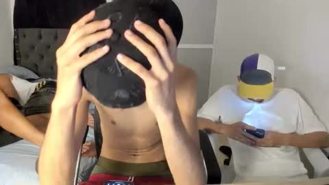 master_boy28 online show from May 2026 05:57:01 AM
