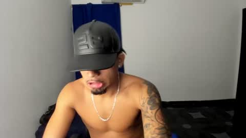 master_boy28 online show from August 2026 05:28:02 AM