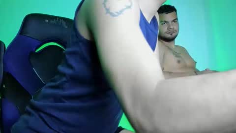 Snapshot of master_boy_1 chatting on February 2026 01:45:01 AM master_boy_1 online show from February 2026 01:45:01 AM