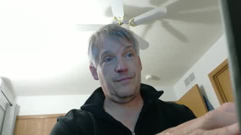 Snapshot of master_thorn chatting on October 2025 02:04:01 AM Master Thorn online show from October 2025 02:04:01 AM