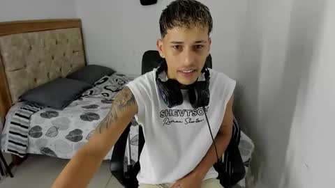 Snapshot of masteralda09 chatting on October 2025 11:52:01 AM Alpha junior online show from October 2025 11:52:01 AM