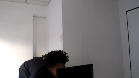 Masterdomfuck online show from March 2026 07:31:01 PM