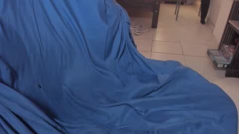 Juan Independent Model online show from November 2025 08:18:01 PM