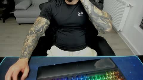 masterkingmuscle online show from February 2025 08:53:02 PM