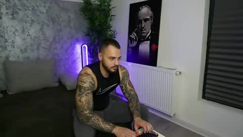 masterkingmuscle online show from November 2025 11:18:01 PM