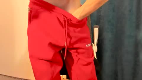 Silly Rabbit  online show from December 2024 08:33:01 PM