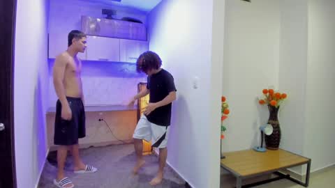 Team Cris Darwin- Fernando- Stiven- David online show from January 2025 11:44:02 AM