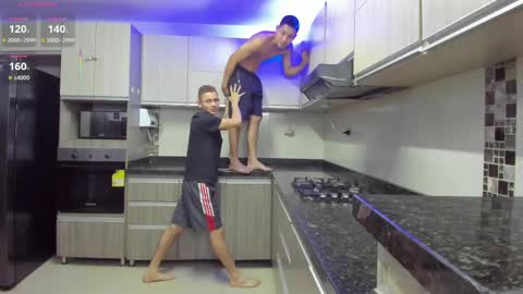 Team Cris Darwin- Fernando- Stiven- David online show from February 2025 11:21:02 AM