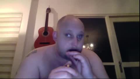 Snapshot of mastrubeertje1988 chatting on December 2025 04:25:02 PM mastrubeertje1988 online show from December 2025 04:25:02 PM