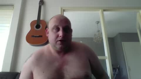 Snapshot of mastrubeertje1988 chatting on May 2026 10:09:01 AM mastrubeertje1988 online show from May 2026 10:09:01 AM