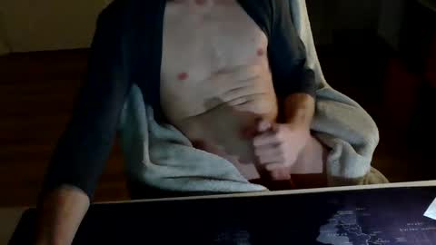 Snapshot of masturbatemindbreaker chatting on February 2025 10:42:01 PM MasturbateMindbreaker online show from February 2025 10:42:01 PM