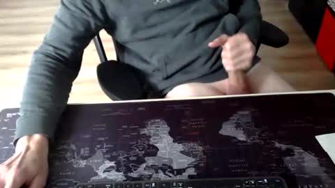 Snapshot of masturbatemindbreaker chatting on November 2025 09:08:02 AM MasturbateMindbreaker online show from November 2025 09:08:02 AM