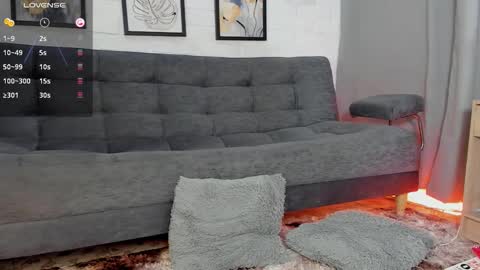 MATEO HUNTER online show from November 2025 04:47:01 AM