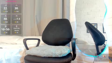 MATEO HUNTER online show from February 2026 12:20:01 AM