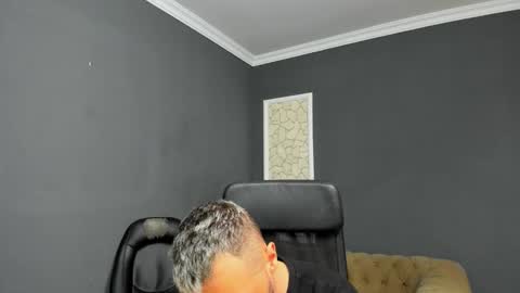 MateoBenjamin online show from February 2026 11:30:01 AM