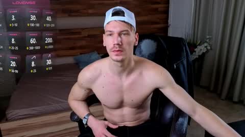 MateoBenjamin online show from April 2026 11:18:02 AM