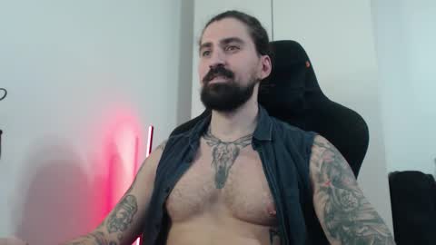 mateohalifa online show from December 2025 02:15:01 PM