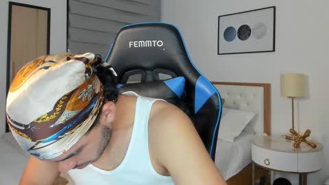 Matt online show from December 2024 06:06:02 PM