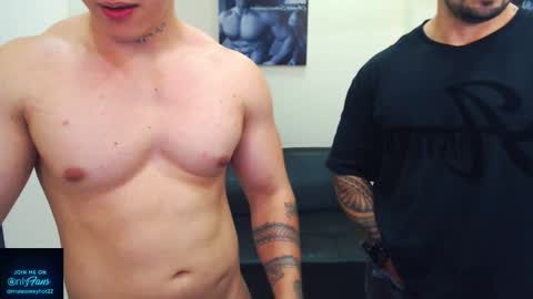 Mateo online show from October 2025 10:16:01 PM