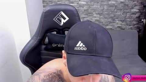 Snapshot of mathew_wolf4 chatting on January 2026 10:30:02 PM Mathew Independent model online show from January 2026 10:30:02 PM