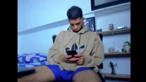 Teo online show from February 2025 12:27:01 PM