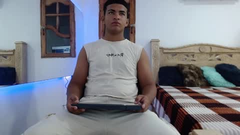 mathews__ online show from November 2025 02:22:01 AM