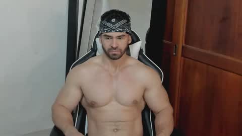Snapshot of mathews_smith chatting on May 2026 11:25:01 AM mathews_smith online show from May 2026 11:25:01 AM