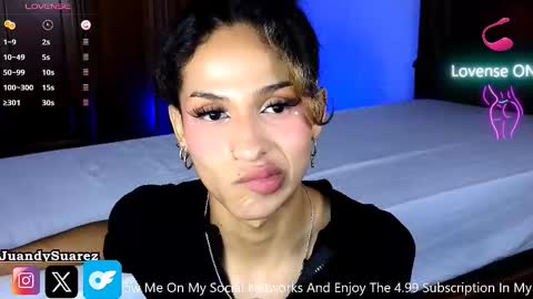 Snapshot of matiu_stonne chatting on October 2025 12:58:01 PM Abby Bella online show from October 2025 12:58:01 PM