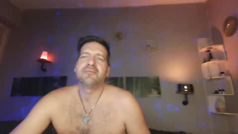 Snapshot of matrike1 chatting on December 2024 11:12:02 PM matrike1 online show from December 2024 11:12:02 PM