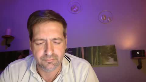 Snapshot of matrike1 chatting on December 2024 09:39:01 PM matrike1 online show from December 2024 09:39:01 PM