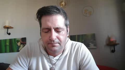 Snapshot of matrike1 chatting on January 2025 12:54:01 PM matrike1 online show from January 2025 12:54:01 PM