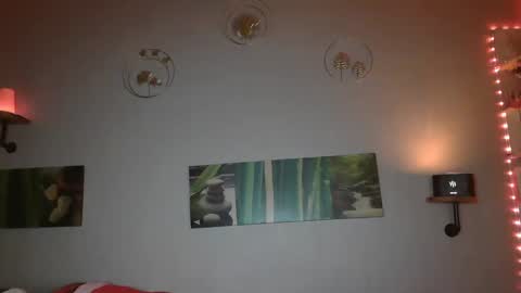 Snapshot of matrike1 chatting on February 2025 07:27:01 PM matrike1 online show from February 2025 07:27:01 PM