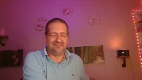 Snapshot of matrike1 chatting on February 2025 10:14:02 PM matrike1 online show from February 2025 10:14:02 PM