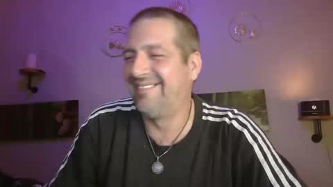 Snapshot of matrike1 chatting on February 2025 06:15:02 PM matrike1 online show from February 2025 06:15:02 PM