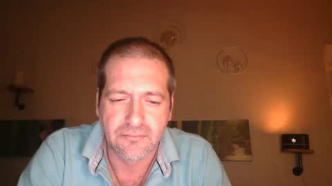 Snapshot of matrike1 chatting on February 2025 08:18:01 PM matrike1 online show from February 2025 08:18:01 PM
