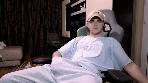 Matt online show from January 2025 11:24:01 PM