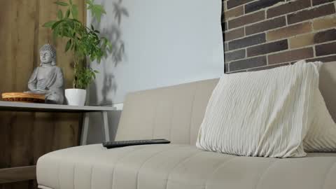 Snapshot of mattclawjean chatting on December 2024 01:08:01 AM mattaclawjean online show from December 2024 01:08:01 AM