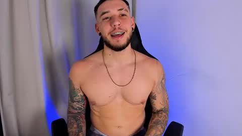 matteosantino25 online show from March 2026 06:25:01 PM