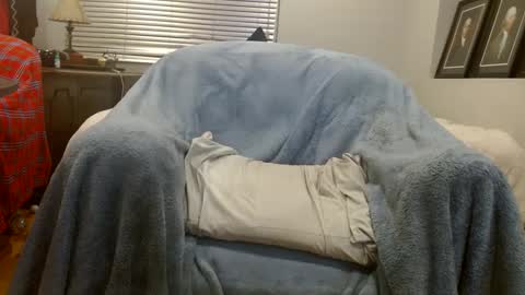 Snapshot of matterson23 chatting on September 2025 02:44:02 AM matterson23 online show from September 2025 02:44:02 AM