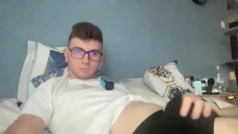 Snapshot of matthd21 chatting on November 2025 02:37:02 PM matthd21 online show from November 2025 02:37:02 PM