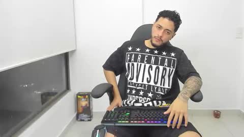 Snapshot of mattia_dupont chatting on March 2026 11:43:01 PM Mattias online show from March 2026 11:43:01 PM