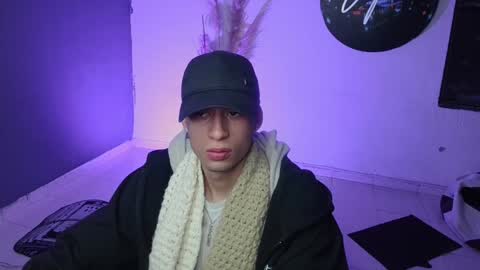 mattias     online show from January 2025 03:25:02 AM