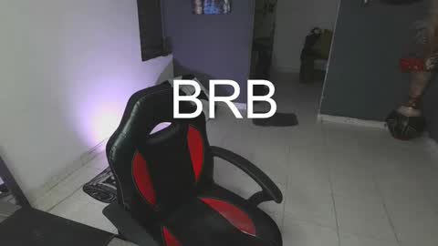 mattias     online show from February 2025 11:57:02 PM