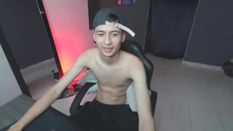 mattias     online show from February 2025 07:27:02 AM