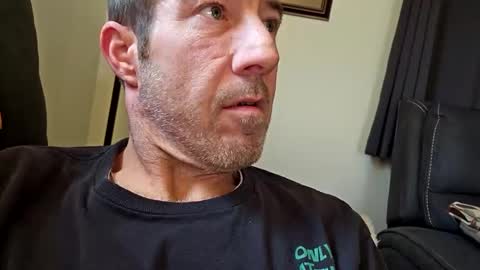 Snapshot of mattsnicecock chatting on February 2025 08:28:02 PM mattsnicecock online show from February 2025 08:28:02 PM