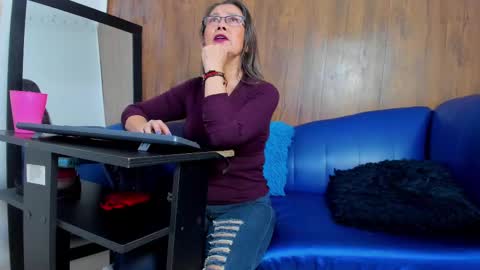 Lucy online show from February 2025 12:28:01 PM