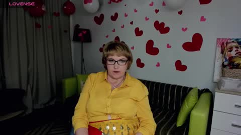 Lana online show from February 2025 07:06:02 PM