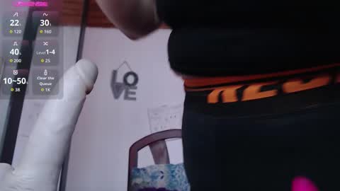 Mature liaa online show from December 2025 02:56:01 PM